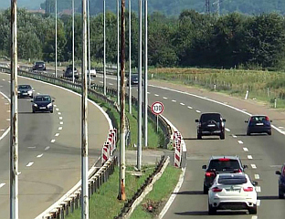 НЕСМЕТАНО ОДВИЈАЊЕ САОБРАЋАЈА