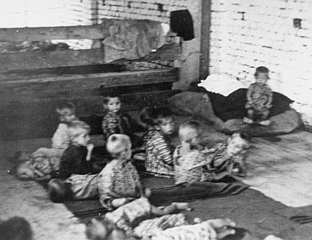 МОЛИТВЕНА ПРОСЛАВА СВЕТЕ ДЈЕЦЕ МУЧЕНИКА ЈАСТРЕБАРСКИХ И СИСАЧКИХ