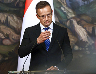 СИЈАРТО: НЕЋЕМО УЧЕСТВОВАТИ У ФИНАНСИРАЊУ АМЕРИЧКОГ ОРУЖЈА ЗА КИЈЕВ