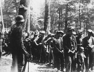 GERMAN NAZIS AND USTAŠE CAPTURED KOZARA
