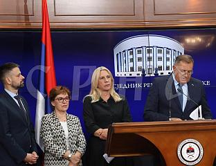 ИЗБОРЕ У БиХ ЖЕЛЕ ДА КОНТРОЛИШУ СТРАНЦИ