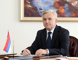 SCHMIDT CONTINUES TO POISON RELATIONS IN BiH