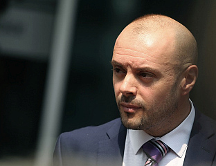 РАДАНОВИЋ: СКРНАВЉЕЊЕ САБОРНОГ ХРАМА У ТУЗЛИ ДИО ОРГАНИЗОВАНОГ ДЈЕЛОВАЊА ПРОТИВ СРБА