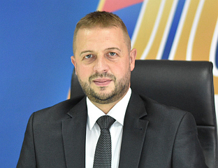 НЕШКОВИЋ: РАСВИЈЕТЛИТИ СЛУЧАЈ НАПАДА НА МЛАДИЋА У ТУЗЛИ