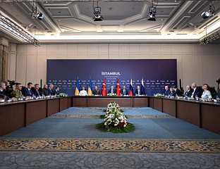 РАЗГОВОРИ ИЗА ЗАТВОРЕНИХ ВРАТА