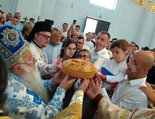 МИТРОПОЛИТ ХРИЗОСТОМ СЛУЖИО ПОВОДОМ КРСНЕ СЛАВЕ ХРАМА САБОРА СВЕТОГ АРХАНГЕЛА ГАВРИЛА