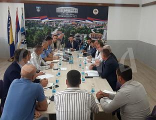 ЕКИПЕ ДА ХИТНО ИЗАЂУ НА ТЕРЕН, САНИРАТИ СВЕ КРИТИЧНЕ ТАЧКЕ