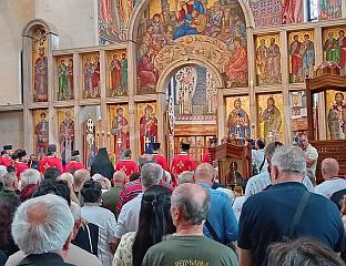 У ЦРКВИ СВЕТОГ МАРКА СЛУЖЕН ПАРАСТОС ЗА СТРАДАЛЕ У "ОЛУЈИ"