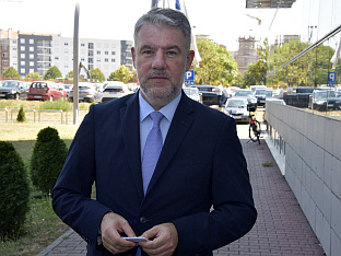 ПОТРЕБНА ВЛАДА НАЦИОНАЛНОГ ЈЕДИНСТВА