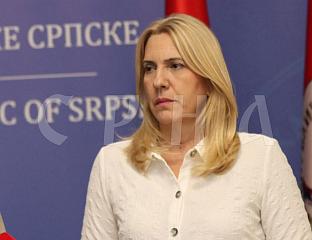 ЦВИЈАНОВИЋ: МИ СМО ДЕМОКРАTСКА РЕПУБЛИКА, НАШЕ ПРЕДСTАВНИКЕ БИРАМО НА ИЗБОРИМА И МАНДАT НАМ ДАЈЕ И ОДУЗИМА НАРОД!