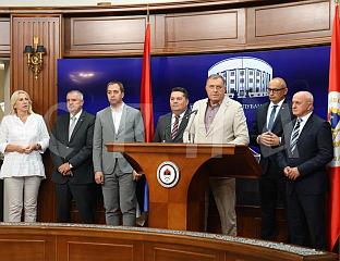 ДОДИК: БОШЊАЧКА ПОЛИТИКА НИЈЕ СРПСКУ УЧИНИЛА МАЊОМ, А НИ УСРЕЋИЛА БиХ