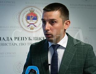 ШУЛИЋ: НА ПАУШАЛНЕ ИЗЈАВЕ НЕЋЕМО ОСТАТИ НИЈЕМИ, БИЉЕЖИМО РАСТ У ОБА РЕСОРА