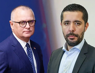 БИВШИМ МИНИСТРИМА МОМИРОВИЋУ И ВЕСИЋУ ОДРЕЂЕН КУЋНИ ПРИТВОР