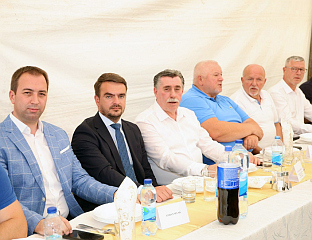 СЕЛАК: МИР И СУЖИВОТ - НАЈВАЖНИЈЕ ВРИЈЕДНОСТИ КОЈЕ МОРАМО ЧУВАТИ
