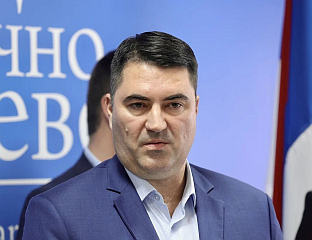 ВУЈИЧИЋ: НЕЋУ ПОДРЖАТИ ПРЕКРОЈЕНИ ПРИЈЕДЛОГ БУЏЕТА