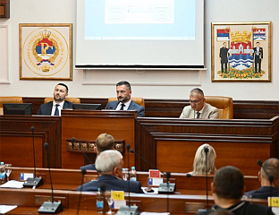 ОДБАЧЕНА ПОЛИТИЧКИ МОТИВИСАНА ПРЕСУДА ПРЕДСЈЕДНИКУ ДОДИКУ