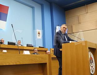 ДОДИК: НИКО НЕМА ОВЛАШЋЕЊА ДА НАМЕЋЕ ЗАКОНЕ, СДС ОБМАЊУЈЕ ЈАВНОСТ