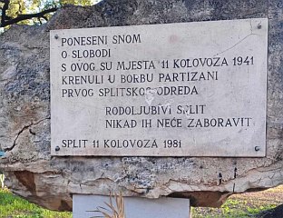 ПОНОВО РАЗБИЈЕНА СПОМЕН-ПЛОЧА ПРВОМ СПЛИТСКОМ ПАРТИЗАНСКОМ ОДРЕДУ