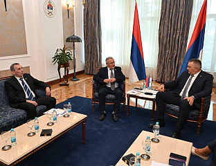 ДЕЛЕГАЦИЈА СТАРЈЕШИНА СРПСКЕ СА МИНИЋЕМ