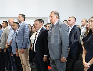 ПОЧЕЛА СЈЕДНИЦА ГЛАВНОГ ОДБОРА МЛАДИХ СНСД-а, ПРИСУСТВУЈЕ ДОДИК