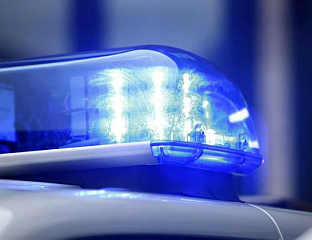 ДЕВЕТ ЛИЦА ПОВРИЈЕЂЕНО У СУДАРУ ДВА ВОЗИЛА, МЕЂУ ЊИМА ДВОЈЕ МАЛОЉЕТНИКА