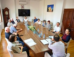 БАЊСКО ЛИЈЕЧЕЊЕ ЗА 15 ЛИЦА