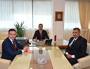 ПОТВРЂЕНО ОПРЕДЈЕЉЕЊЕ СЕЛАКА ДА У ТИМУ ОКУПИ ПРАВНЕ АУТОРИТЕТЕ