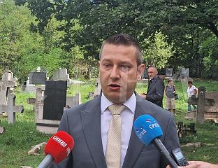 ГОГАНОВИЋ: ДУХОВНА ШТЕТА ВЕЋА ОД МАТЕРИЈАЛНЕ