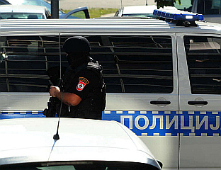 ОСАМ УХАПШЕНИХ ЗБОГ ДРОГЕ И ОРУЖЈА У АКЦИЈИ "ПРОЛОМ-ДВА"