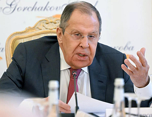 ЛАВРОВ: РАТ НЕЋЕ ЗАУСТАВИТИ РАЗМЈЕНА ТЕРИТОРИЈА ИЛИ ОБЕЋАЊА ПУТИНУ