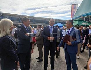 ПОЧЕЛА СВЕЧАНОСТ ПОВОДОМ ОТВАРАЊА САЈМА У ПРИСУСТВУ МИНИЋА