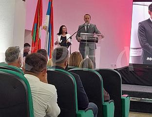 СЛУЖЕН ПОМЕН И ПОЛОЖЕНИ ВИЈЕНЦИ У СПОМЕН-СОБИ ЗА 313 ПОГИНУЛИХ БОРАЦА