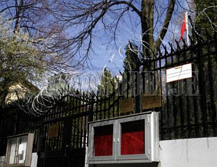 МЕХМЕДОВИЋ ДА СЕ НЕ МИЈЕША У УНУТРАШЊЕ СТВАРИ КИНЕ