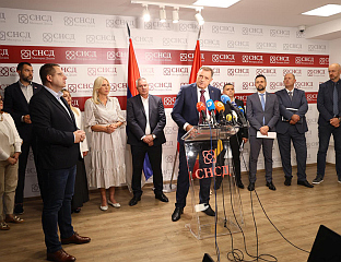 ДОДИК: НЕ ОДУСТАЈЕМО ОД РЕФЕРЕНДУМА