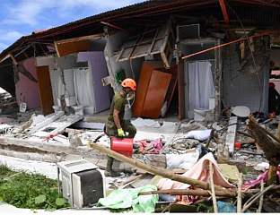 ПОГИНУЛО НАЈМАЊЕ 60 ЉУДИ