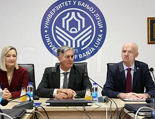ГАЈАНИН: ЈАЧАМО СВЕ КАПАЦИТЕТЕ УНИВЕРЗИТЕТА
