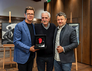 КУСМУК: ЈАХОРИНА КАО МЈЕСТО КУЛТУРНОГ ОКУПЉАЊА И ДИЈАЛОГА