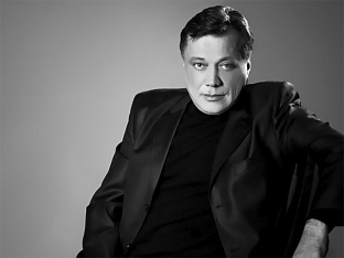 ПРЕМИНУО ПЈЕВАЧ ХАЛИД БЕШЛИЋ
