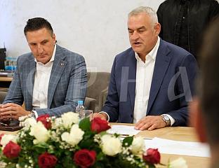 ЂУРИЋ: ВАЖАН ДАН ЗА ОПШТИНУ, НА САСТАНКУ СА ДОДИКОМ ДОГОВОРЕНИ ВАЖНИ ПРОЈЕКТИ