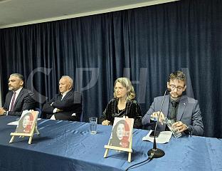 ПРЕДСТАВЉЕНА КЊИГА САНДЕ РАШКОВИЋ ИВИЋ О ЉУБАВИ КАО СНАЗИ