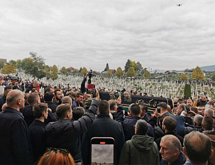 НА ГРОБЉУ БАРЕ САХРАЊЕН ХАЛИД БЕШЛИЋ