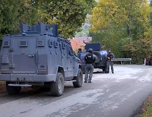 ПРЕТРЕСИ ПРИШТИНСКЕ ПОЛИЦИЈЕ У ЗВЕЧАНУ И ЗУБИНОМ ПОТОКУ