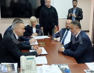 ПОЧЕО САСТАНАК МИНИЋА И ЖУНИЋА