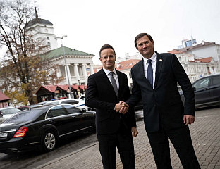 РИЖЕНКОВ И СИЈАРТО О ПРИЈЕТЊАМА У ИСТОЧНОЈ ЕВРОПИ