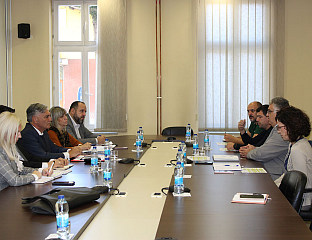 ДОГОВОРЕН НАЧИН РАДА ЗА БОЉИ СТАТУС ЗАПОСЛЕНИХ