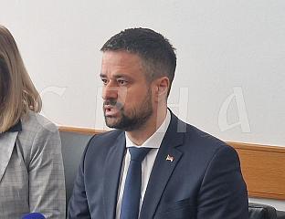 СРЕДСТВА ИЗ ПЛАНА РАСТА ВЕЋИМ ДИЈЕЛОМ СУ КРЕДИТНА