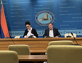 АРЕЖИНА: ВАЖНО МЛАДИМ БРАЧНИМ ПАРОВИМА ОМОГУЋИТИ БЕСПЛАТНО ПРАВО ГРАЂЕЊА