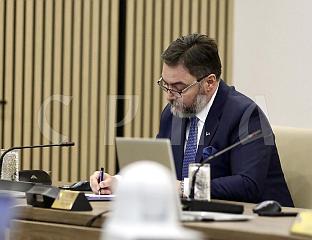 КРИШТО ДА ПОКРЕНЕ ОЦЈЕНУ УСТАВНОСТИ ОДЛУКЕ О ГЛАВНОМ ПРЕГОВАРАЧУ СА ЕУ