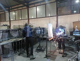 ФИРМА "АTОМ КОМПАНИ" ЈАЧА ДОМАЋУ МЕTАЛСКУ ПРОИЗВОДЊУ