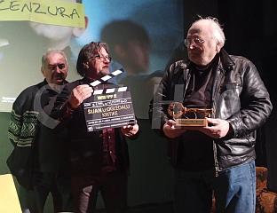 ПРЕДСТАВЉЕНА КЊИГА "У ОГЛЕДАЛУ КРИТИКЕ" РЕДИТЕЉА СЛОБОДАНА ШИЈАНА